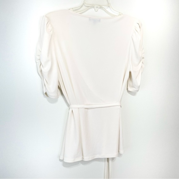 Express Ruffled Sleeve with Front Tie – SZ M - Picture 8 of 14